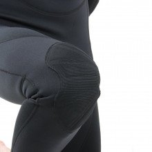 Strong kneepads for additional protection and abrasion resistance in that high wear area