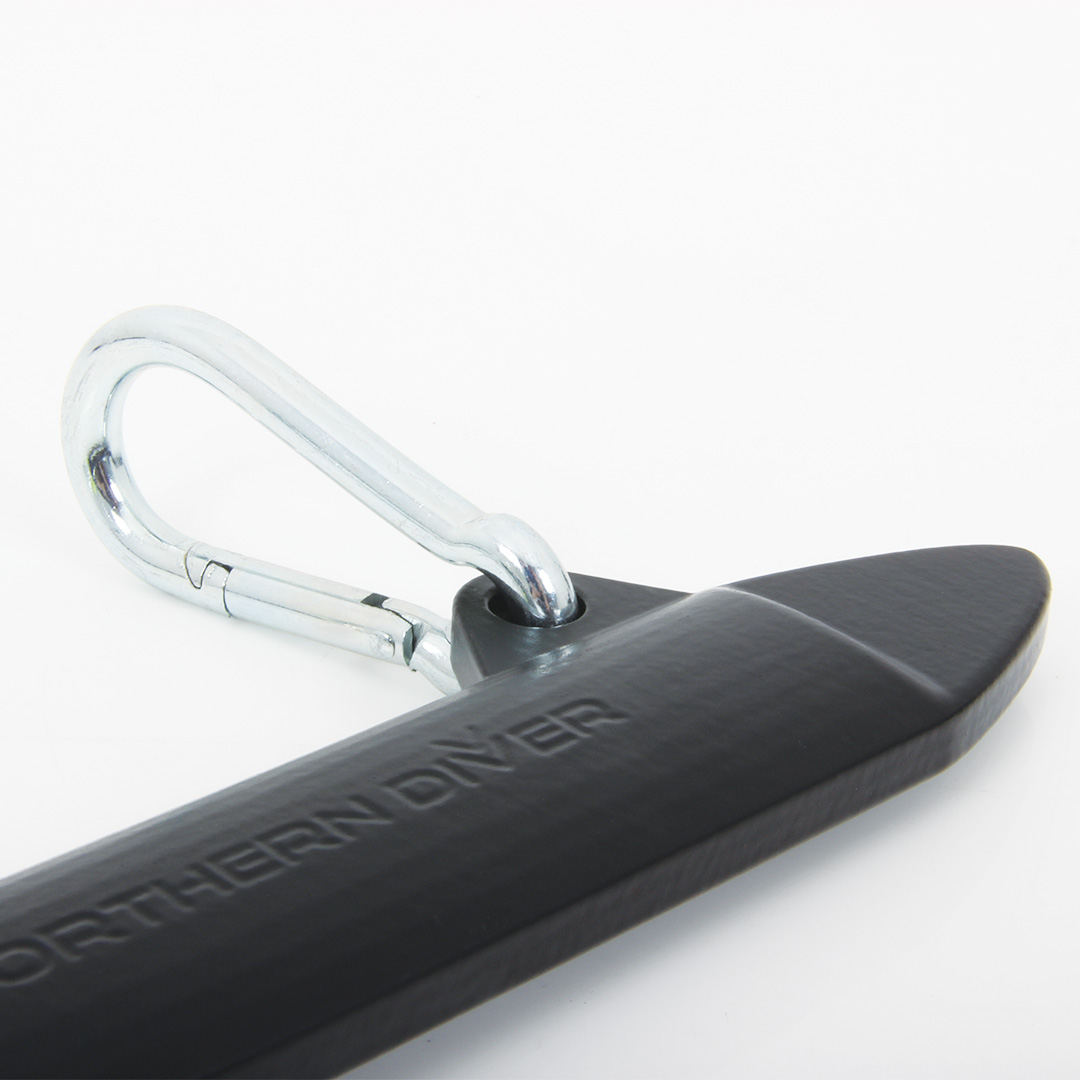 GK Elite Commercial Knife - Carabiner Clips: Multiple attachment options for convenience