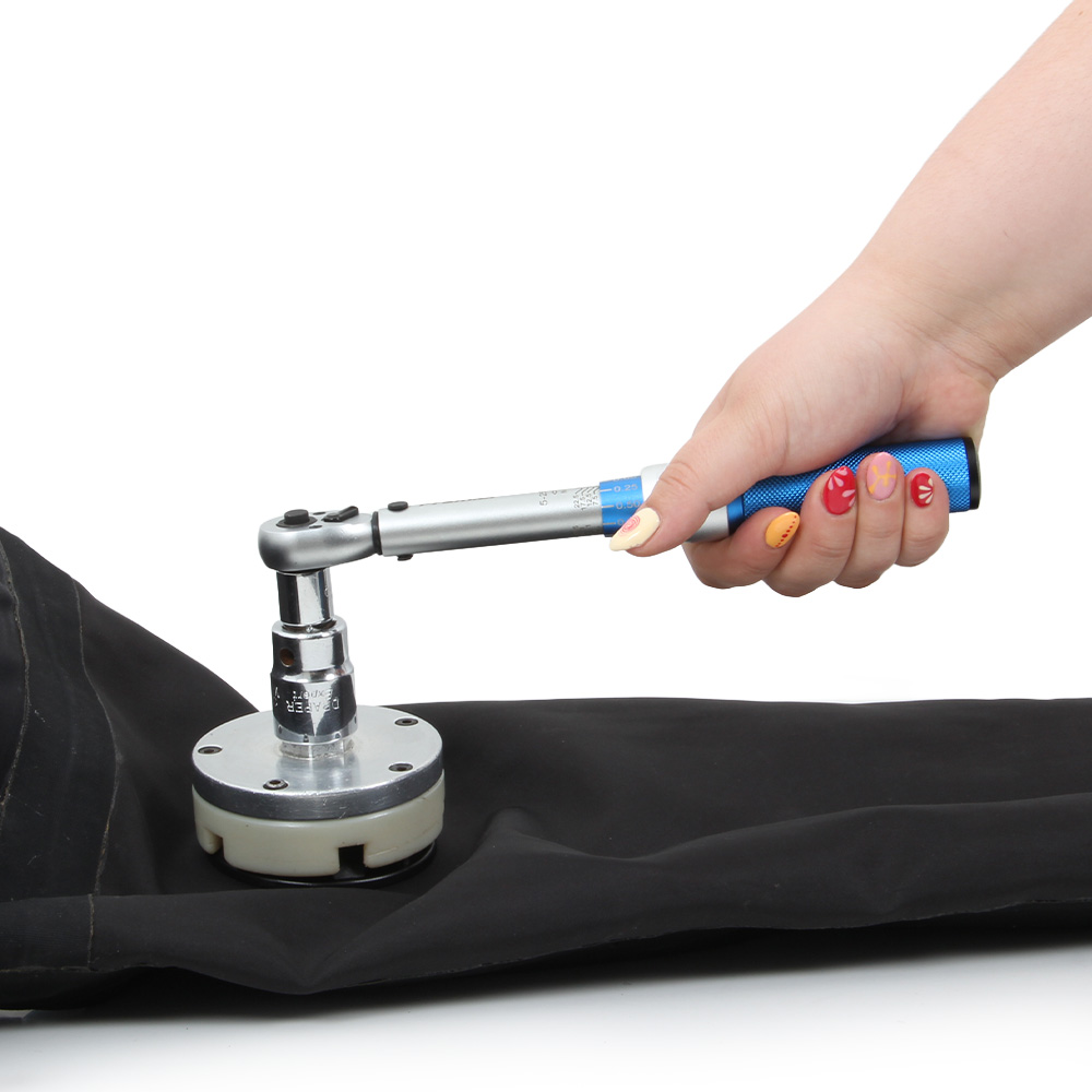 Valve Tightening Tool