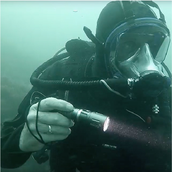 Northern divers range of underwater torches